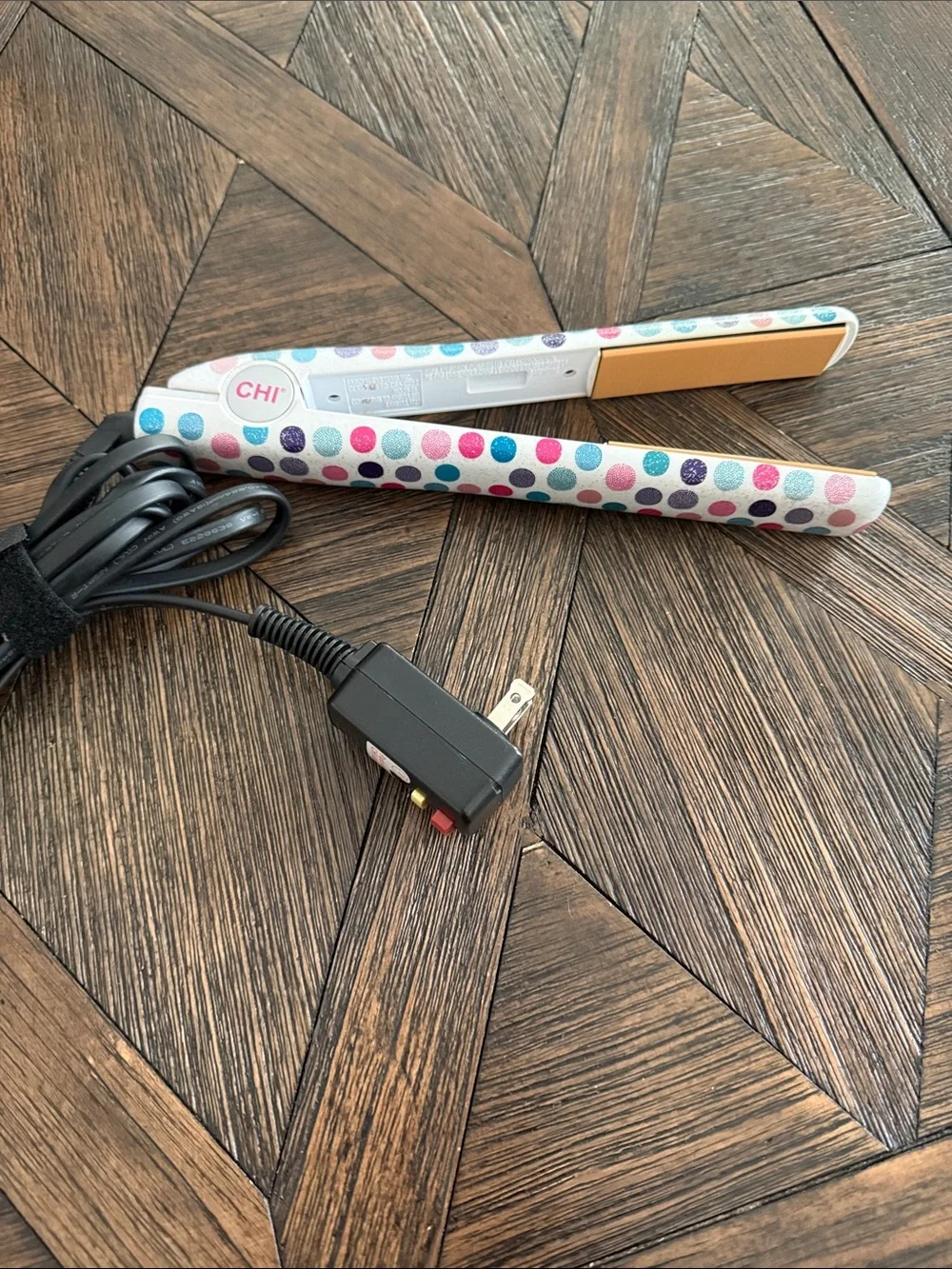 CHI Ceramic Flat Iron Hair Straightener Multicolor Polka Dot Print Like New
